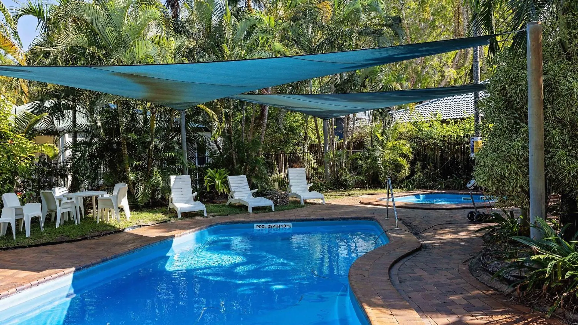 The Shores Holiday Apartments Mackay