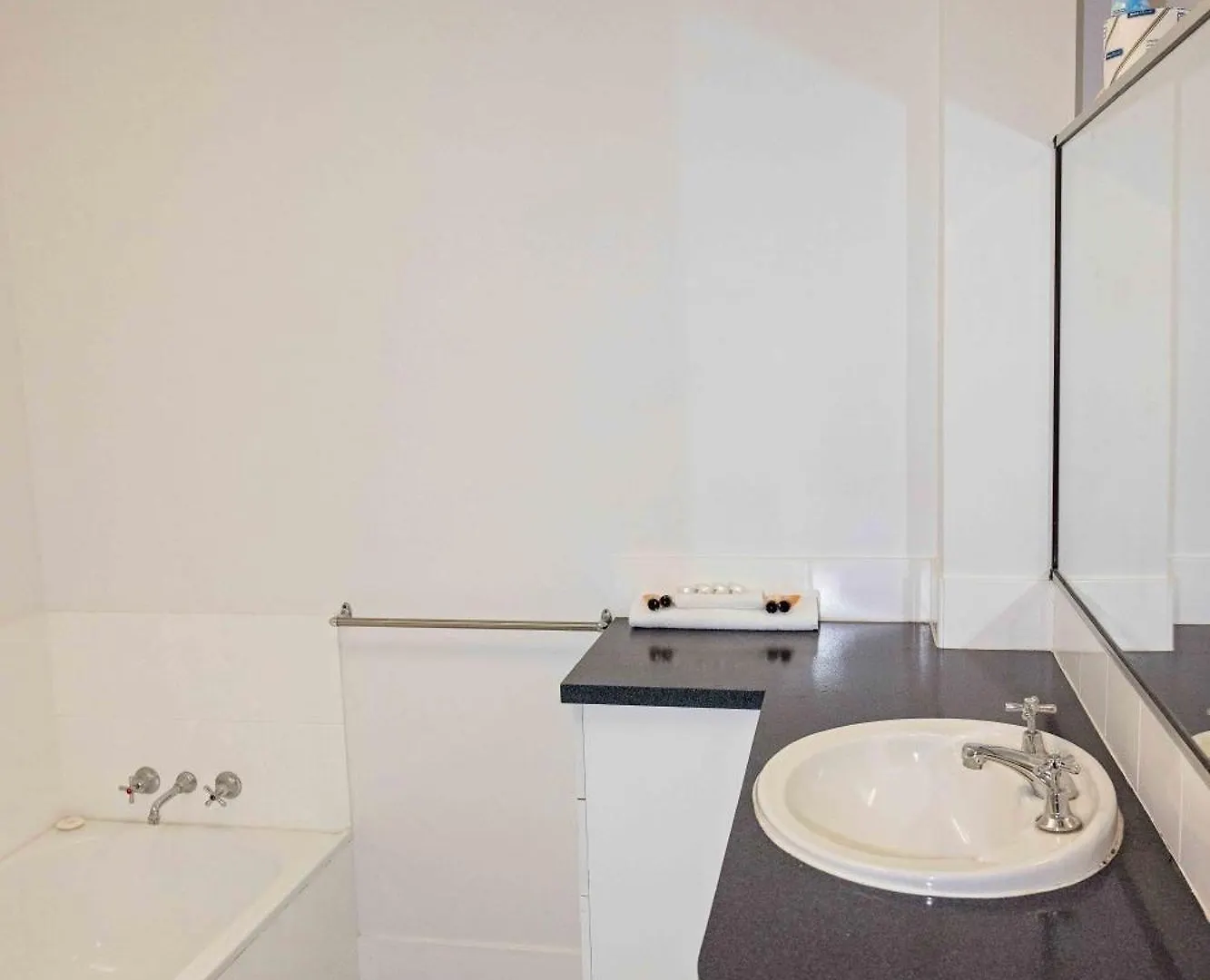 The Shores Holiday Apartments Mackay
