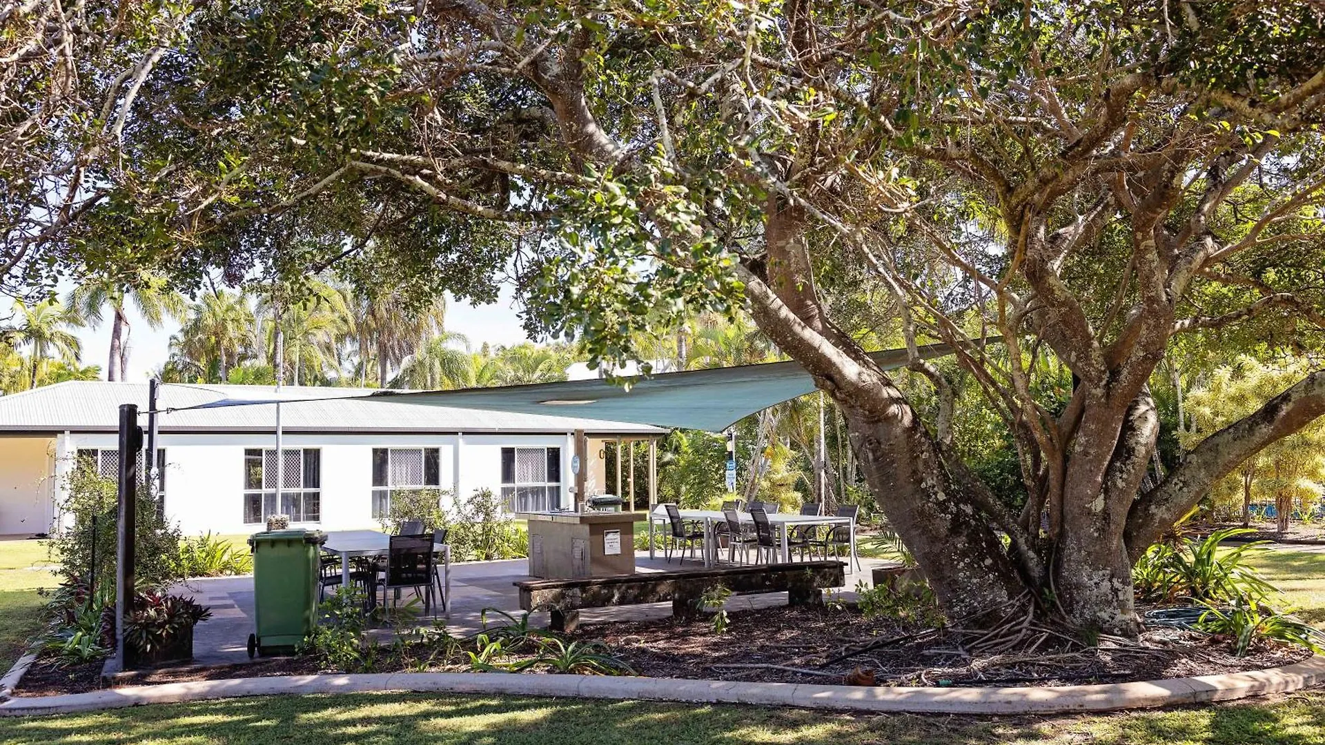 The Shores Holiday Apartments Mackay 0*,