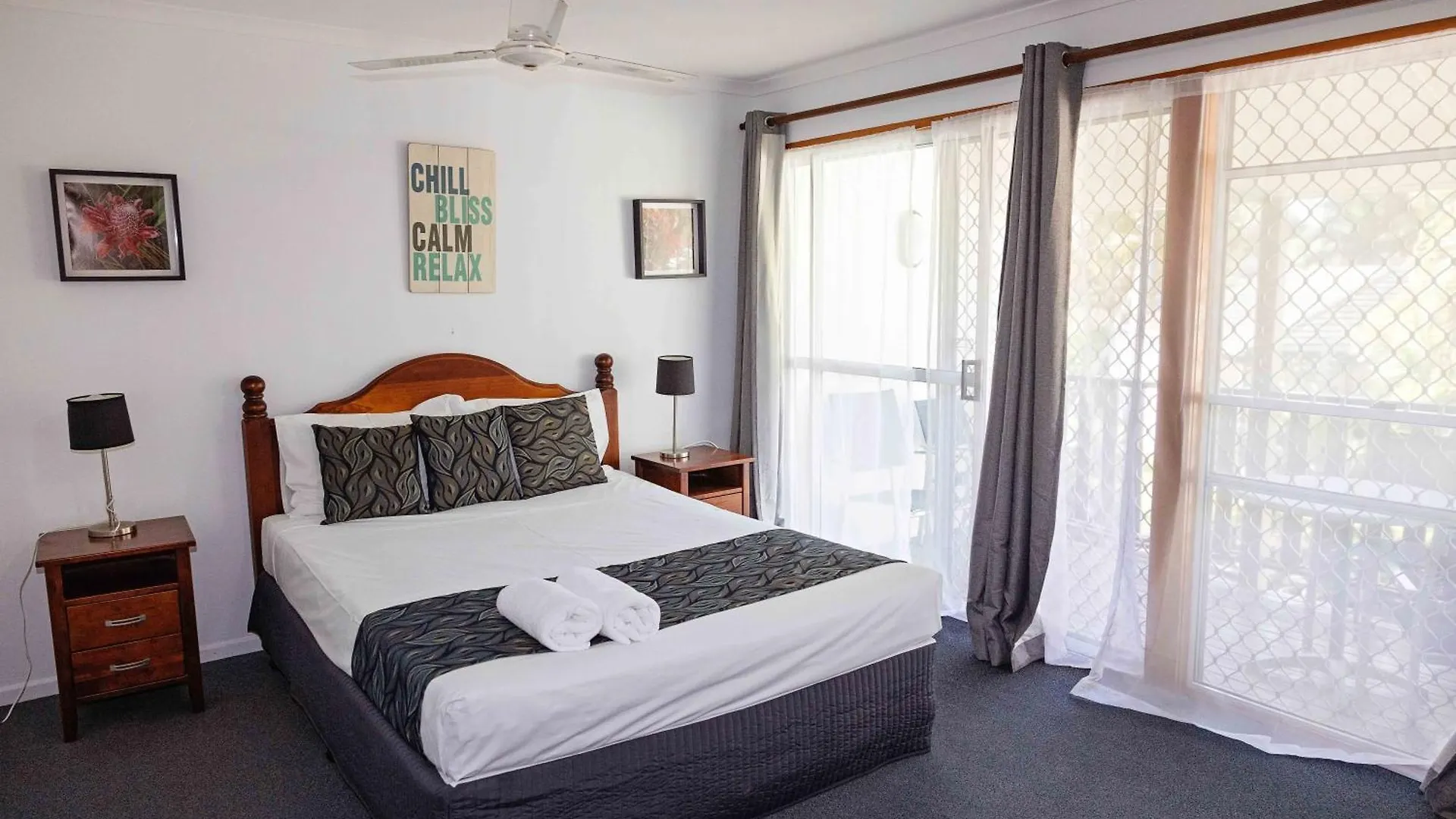 The Shores Holiday Apartments Mackay Australia