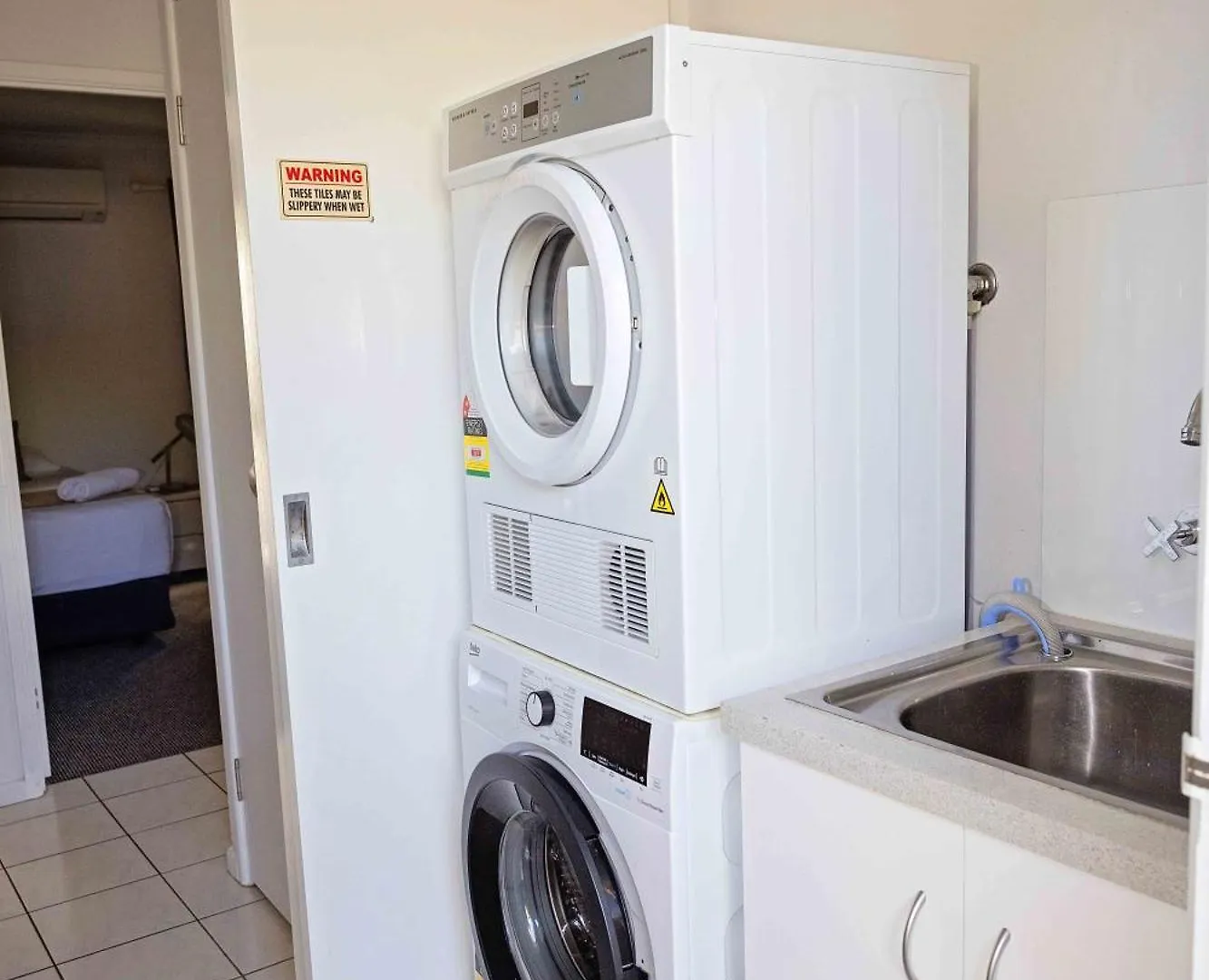 The Shores Holiday Apartments Mackay Australia