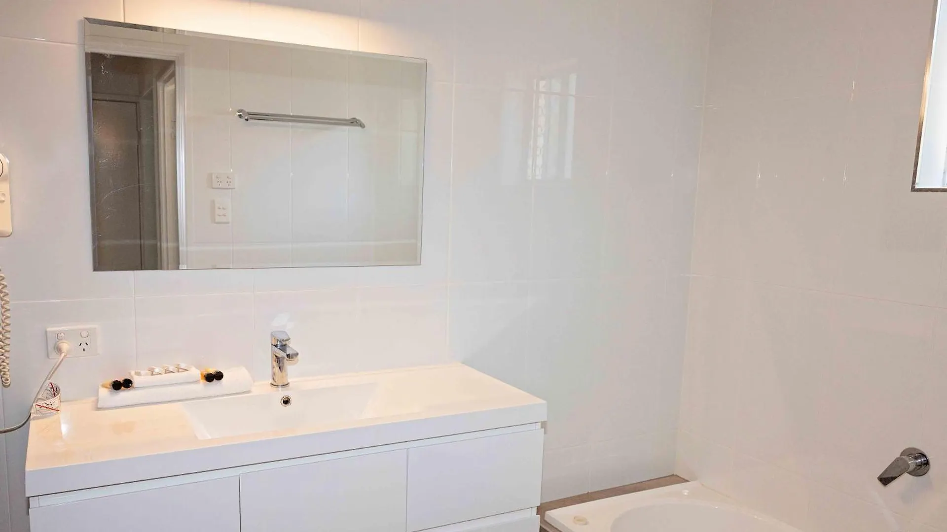 The Shores Holiday Apartments Mackay
