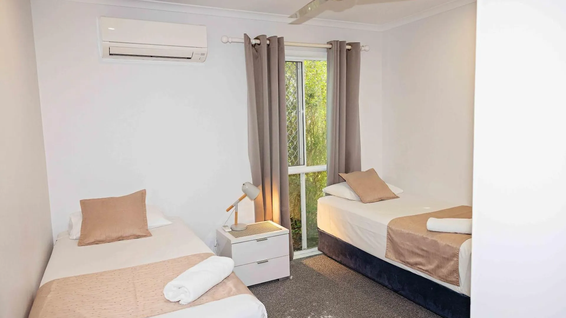 The Shores Holiday Apartments Mackay 0*,  Australia