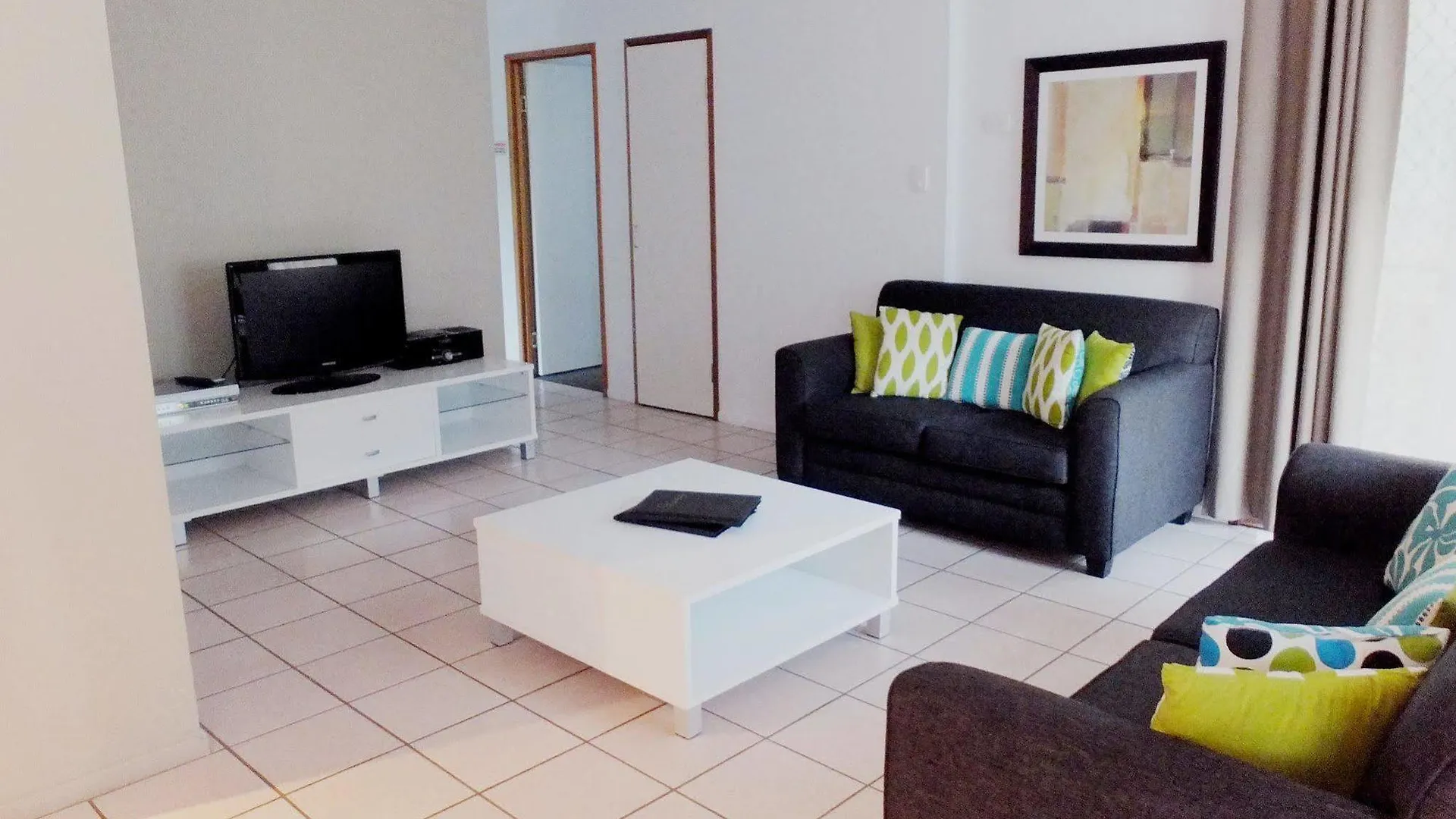 The Shores Holiday Apartments Mackay