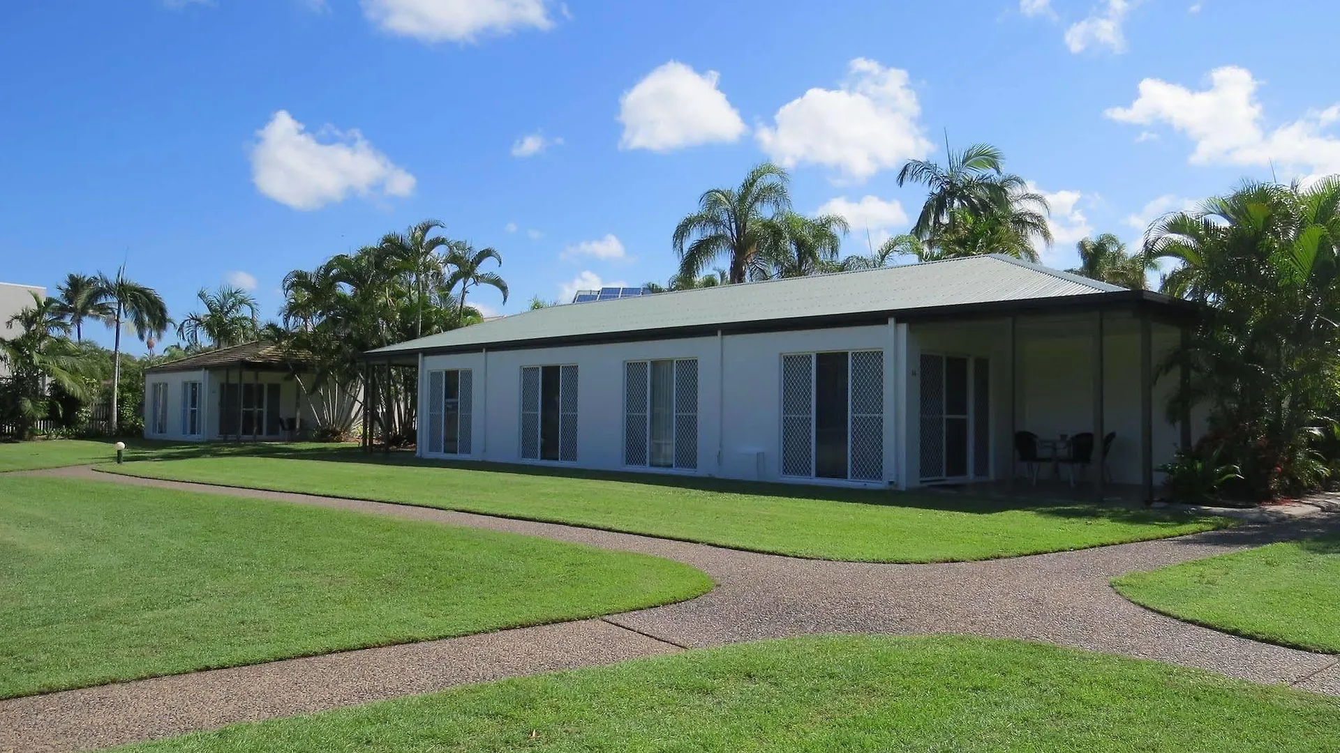 The Shores Holiday Apartments Mackay 0*,