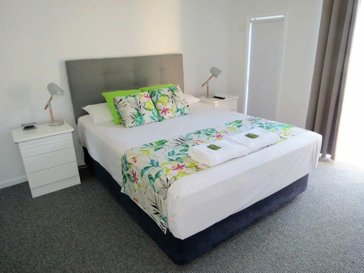 The Shores Holiday Apartments Mackay